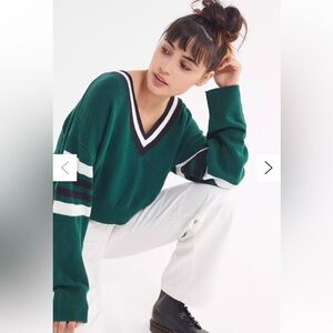 UO Kristen V-Neck Varsity Sweater - Green/Black, M